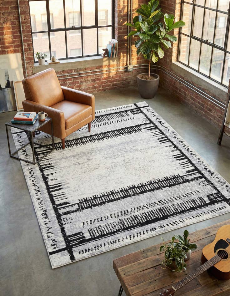 Detail image of 7' 10 x 10' Tagine Rug