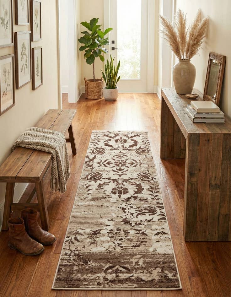 Detail image of 3' x 9' 10 Himalaya Runner Rug