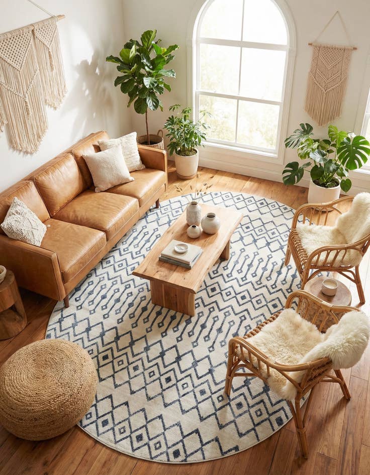 Detail image of 8' x 10' Bohemian Trellis Oval Rug