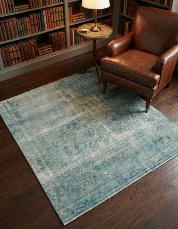 4' x 4' 10 Hand Knotted Ultra Vintage Persian Wool Square Rug
