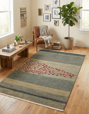 5' x 8' Kashkuli Gabbeh Rug