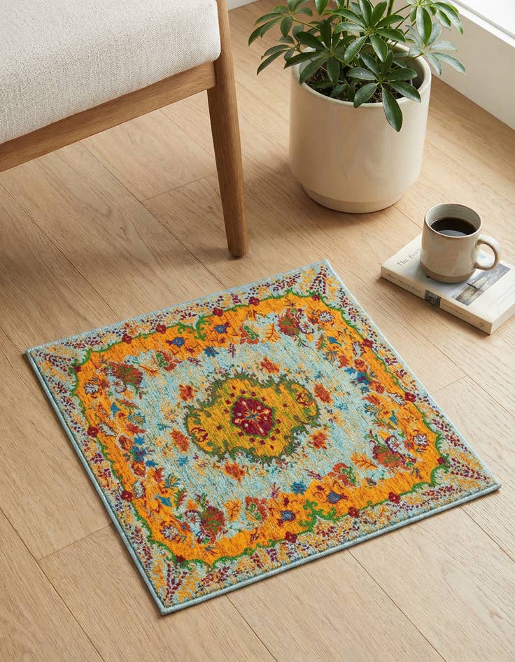 Detail image of 1' 4 x 1' 4 Calypso Sample Rug