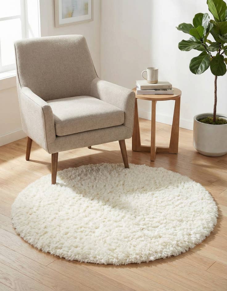 Detail image of 3' 3 x 3' 3 Infinity Shag Round Rug