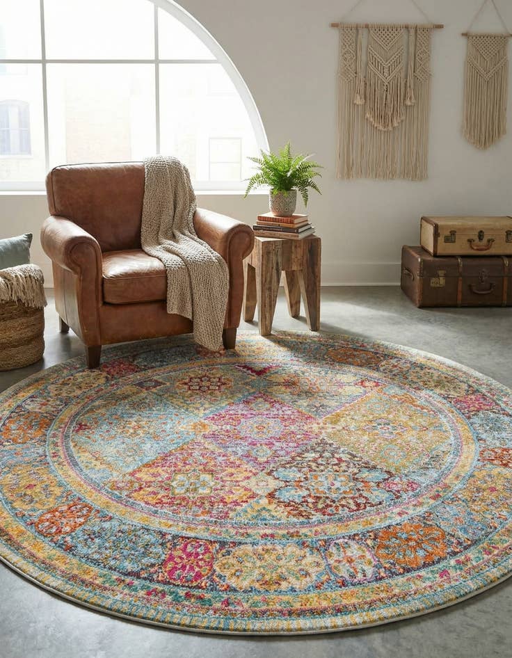 Detail image of 6' x 6' Santiago Round Rug