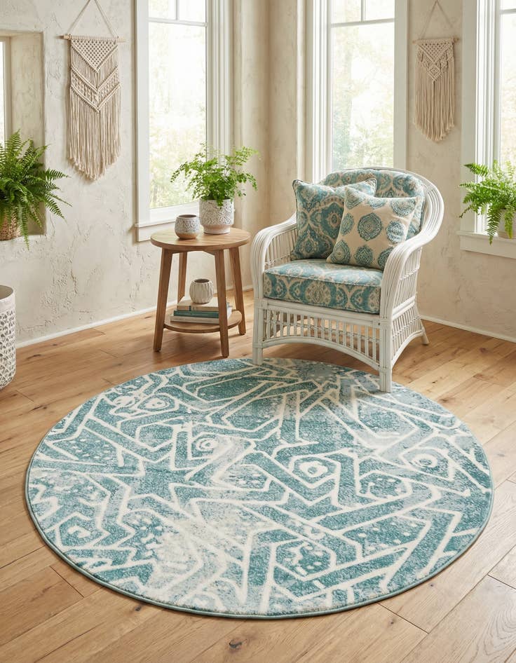 Detail image of 4' x 4' Modern Classical Round Rug