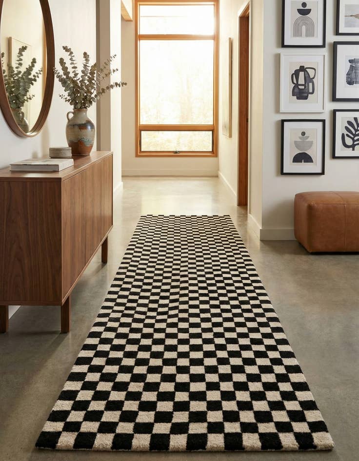 Detail image of  2' 7 x 10' Hand Tufted Wool Runner Rug