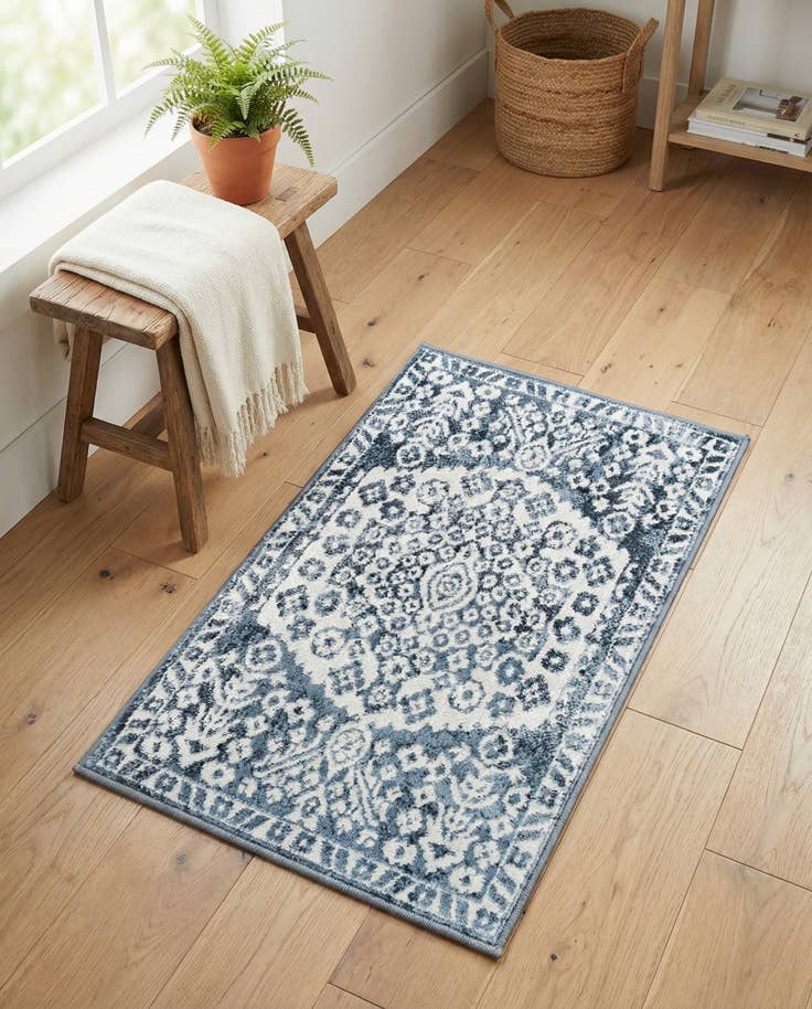 Detail image of 2' x 3' Oxford Rug