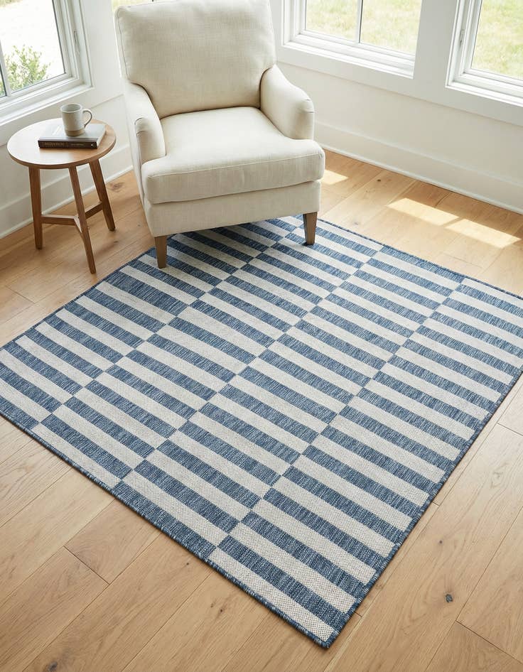 Detail image of 5' 3 x 5' 3  Washable Striped Indoor / Outdoor Square Rug