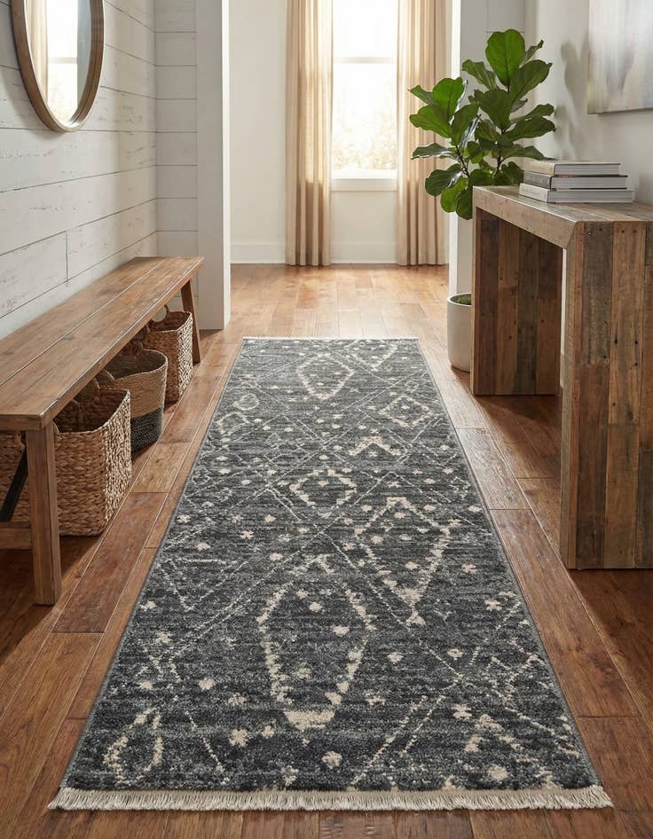 Detail image of 2' x 6' 3 Grand Tradition Runner Rug