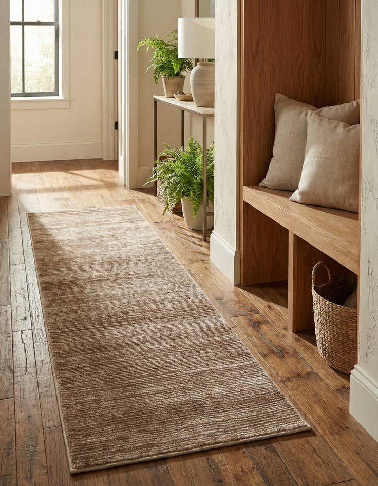 Detail image of 2' x 8' Finsbury Runner Rug