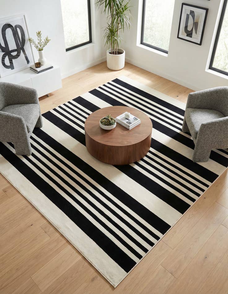 Detail image of 8' 3 x 8' 3 Milano Square Rug