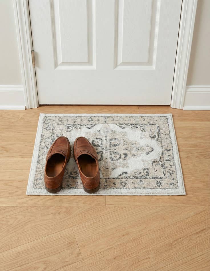 Detail image of 2' x 3' Parker Rug