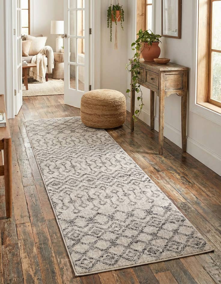 Detail image of 2' x 6' Eco Trellis Runner Rug
