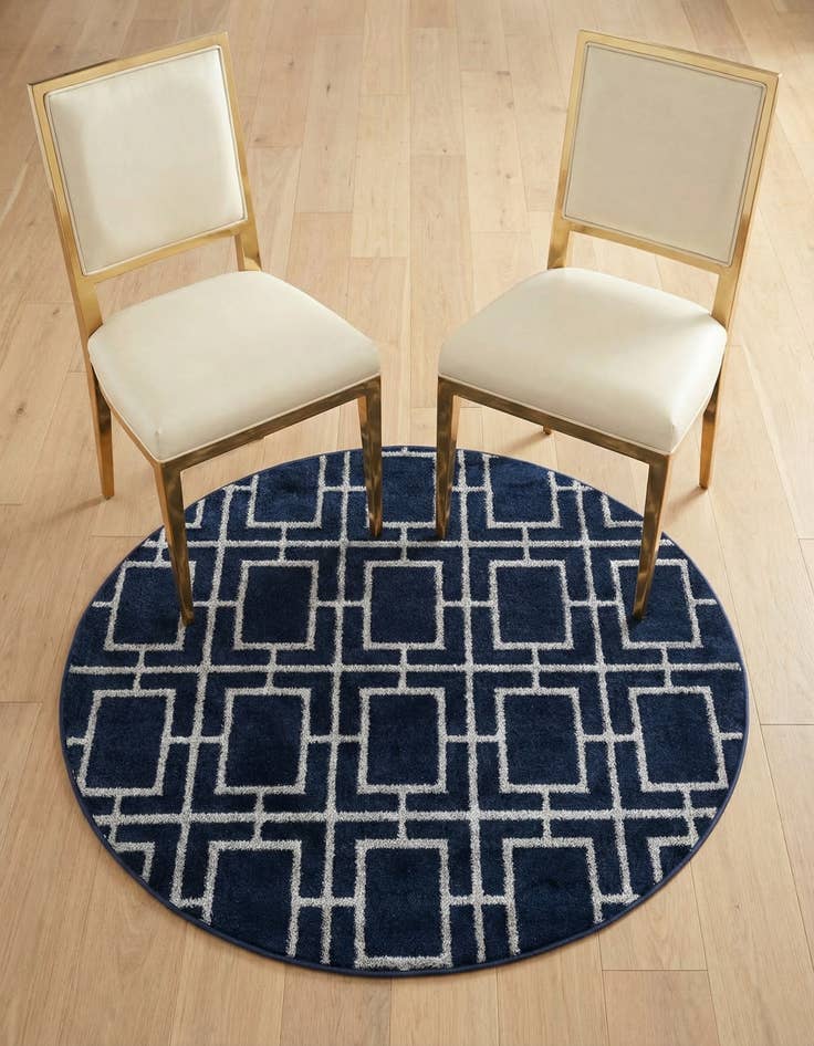 Detail image of 3' x 3' Marilyn Monroe&trade; Glam Deco Round Rug