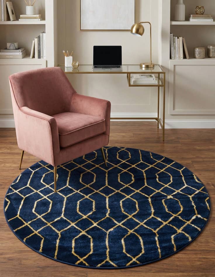 Detail image of 5' 3 x 5' 3  Marilyn Monroe&trade; Glam Trellis Round Rug