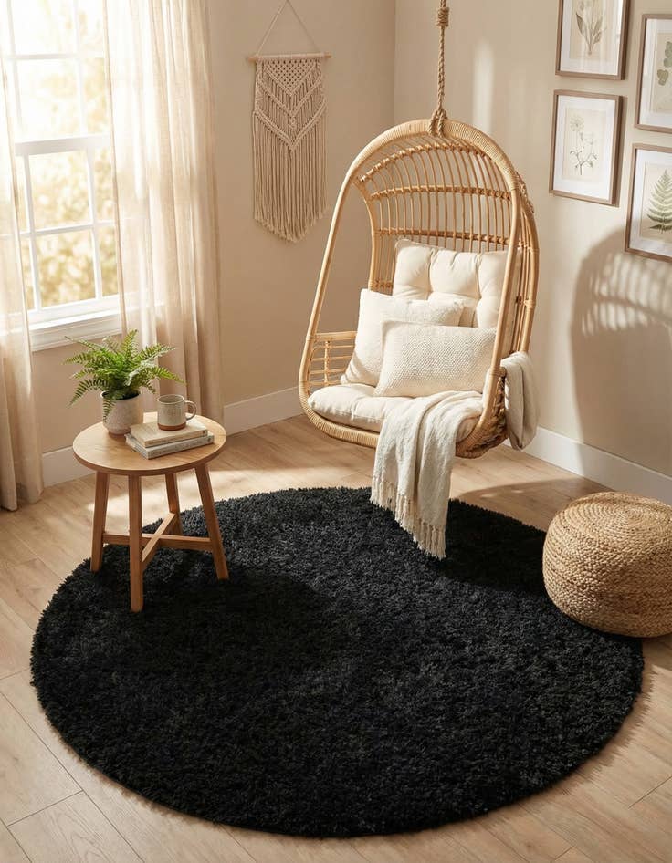 Detail image of 5' x 5' Infinity Shag Round Rug