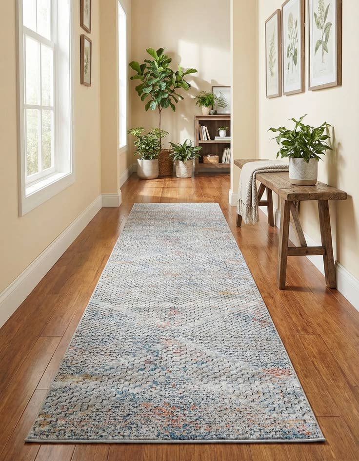 Detail image of 2' 7 x 10' Leipzig Runner Rug