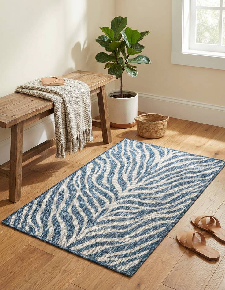 Detail image of 2' x 3'  Washable Safari Indoor / Outdoor Rug