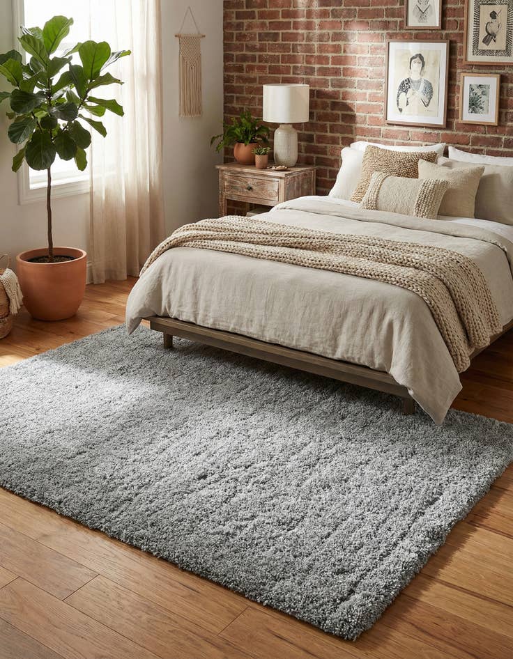 Detail image of 5' x 8' Soft Solid Shag Rug