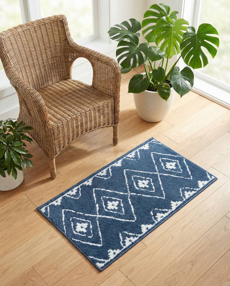 Detail image of 2' x 3' Oslo Rug