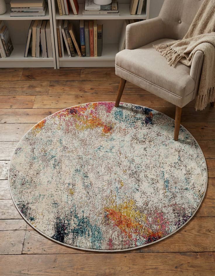 Detail image of 4' x 4' Washable Theia Round Rug