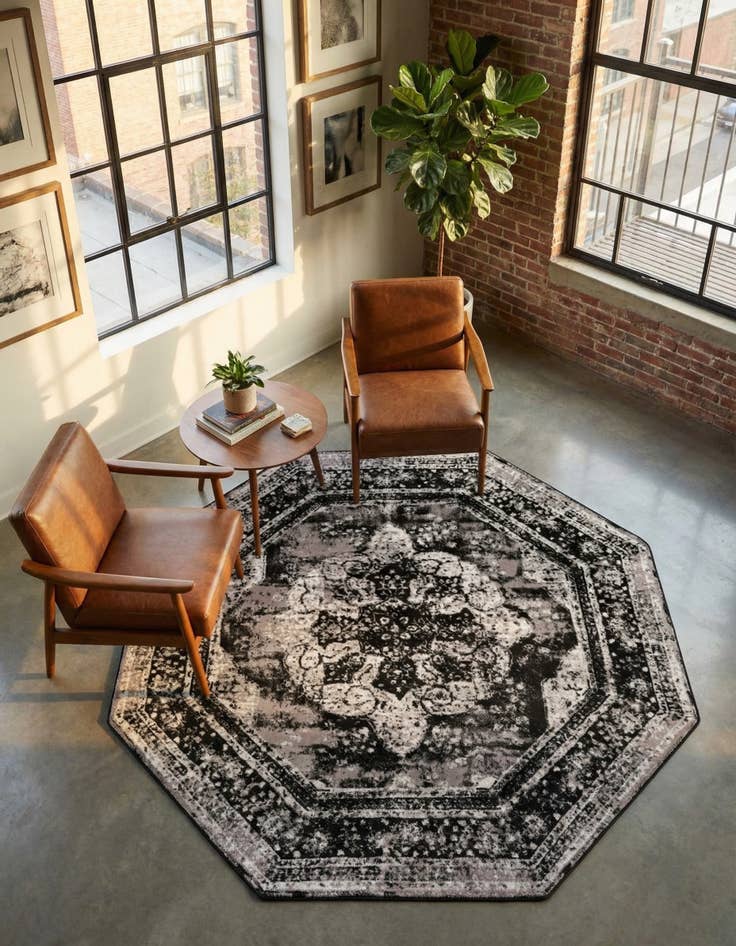 Detail image of 7' 10 x 7' 10 Monaco Octagon Rug