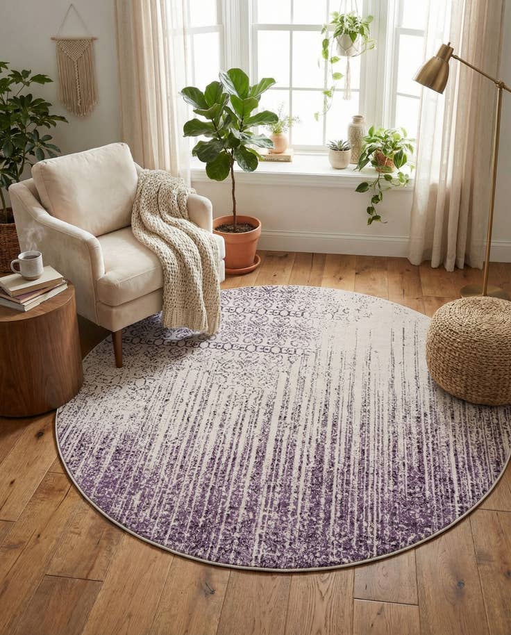 Detail image of 7' 10 x 7' 10 Angelica Round Rug