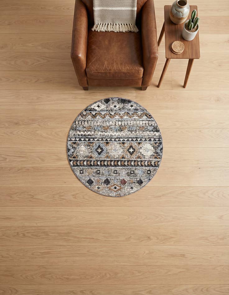 Detail image of 3' 3 x 3' 3 Eco Southwestern Round Rug