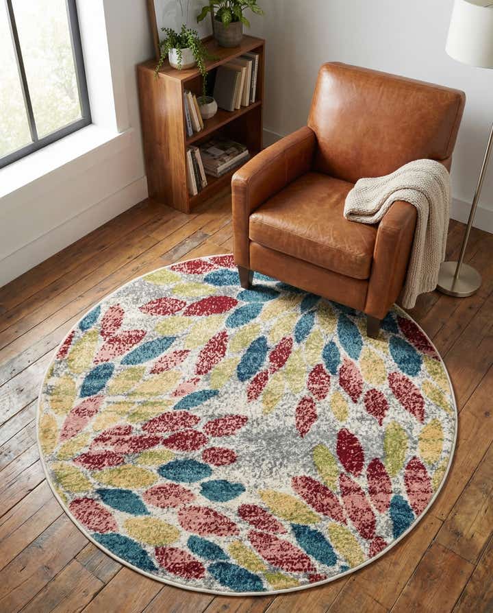 4' 1 x 4' 1 Charleston Round Rug