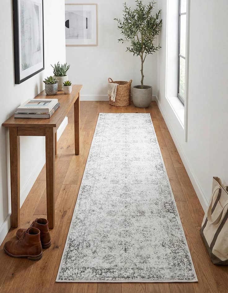 Detail image of 2' 7 x 12' Monaco Runner Rug