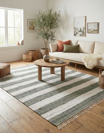 8' x 10' Hand Woven Chindi Rag Rug