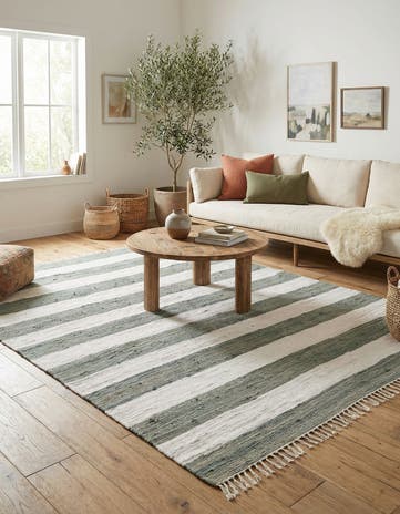 8' x 10' Hand Woven Chindi Rag Rug