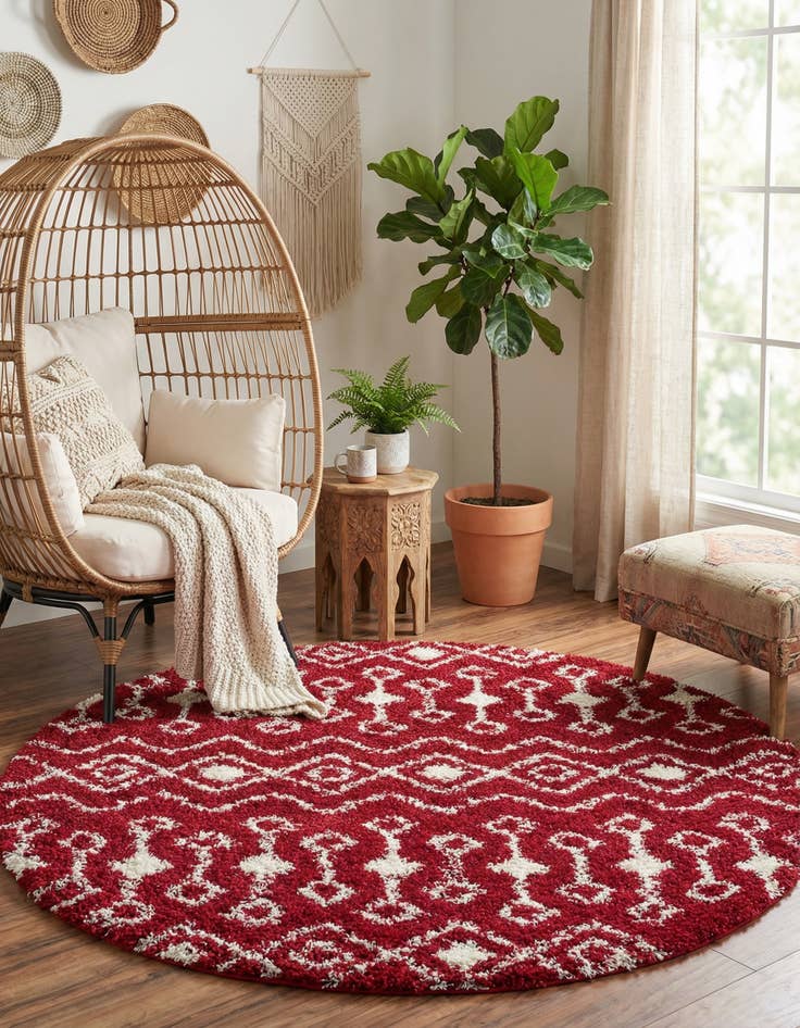 Detail image of 6' x 6' Moroccan Trellis Shag Round Rug
