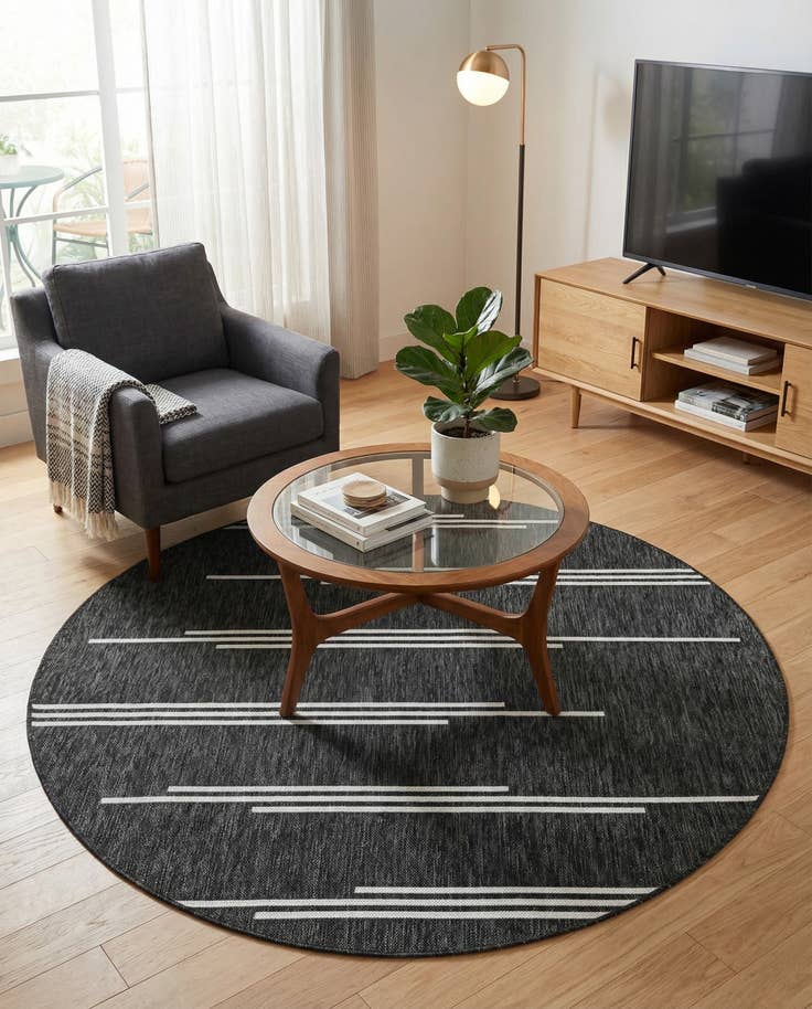 Detail image of 6' x 6' Easy-Clean Modern Indoor / Outdoor Round Rug