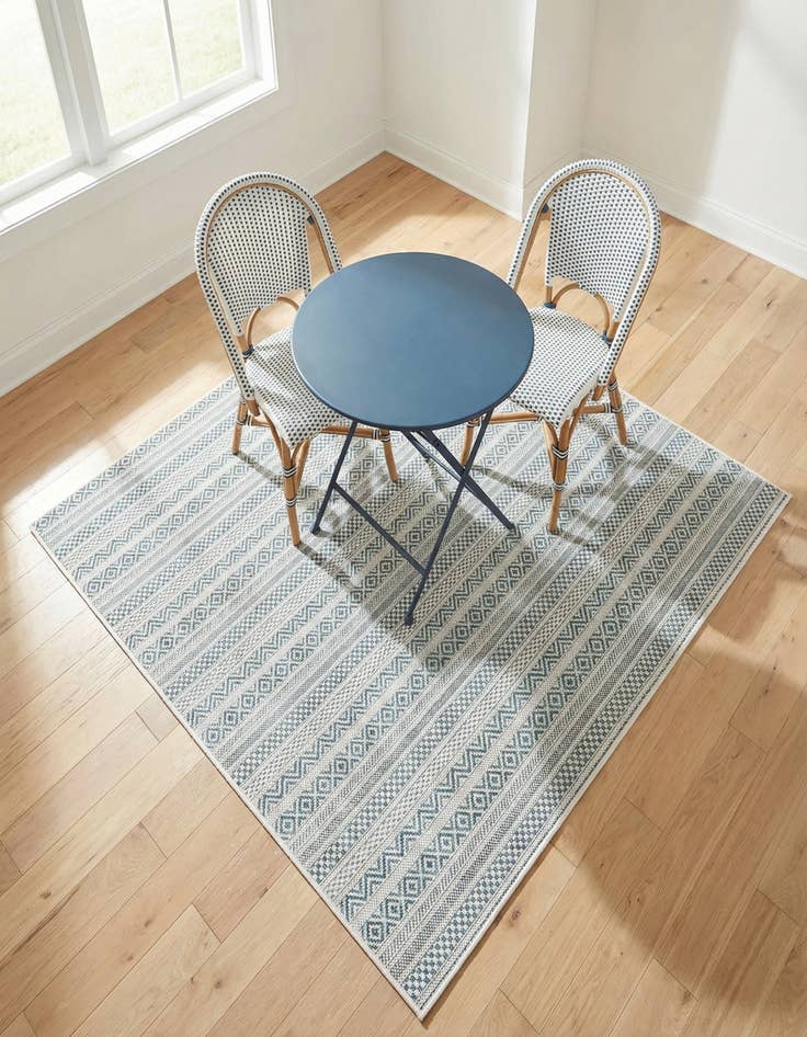 Detail image of 5' 3 x 5' 3 Easy-Clean Striped Indoor / Outdoor Square Rug