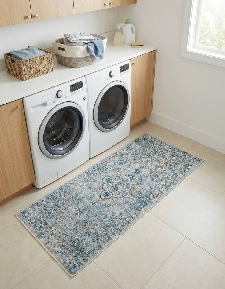 Detail image of 2' x 4' Newport Runner Rug