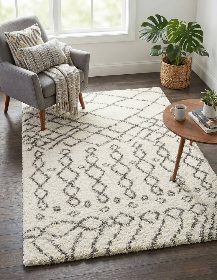 Detail image of 4' x 6' Marrakesh Shag Rug