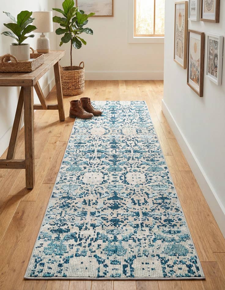 Detail image of 2' 2 x 6' Amulet Runner Rug