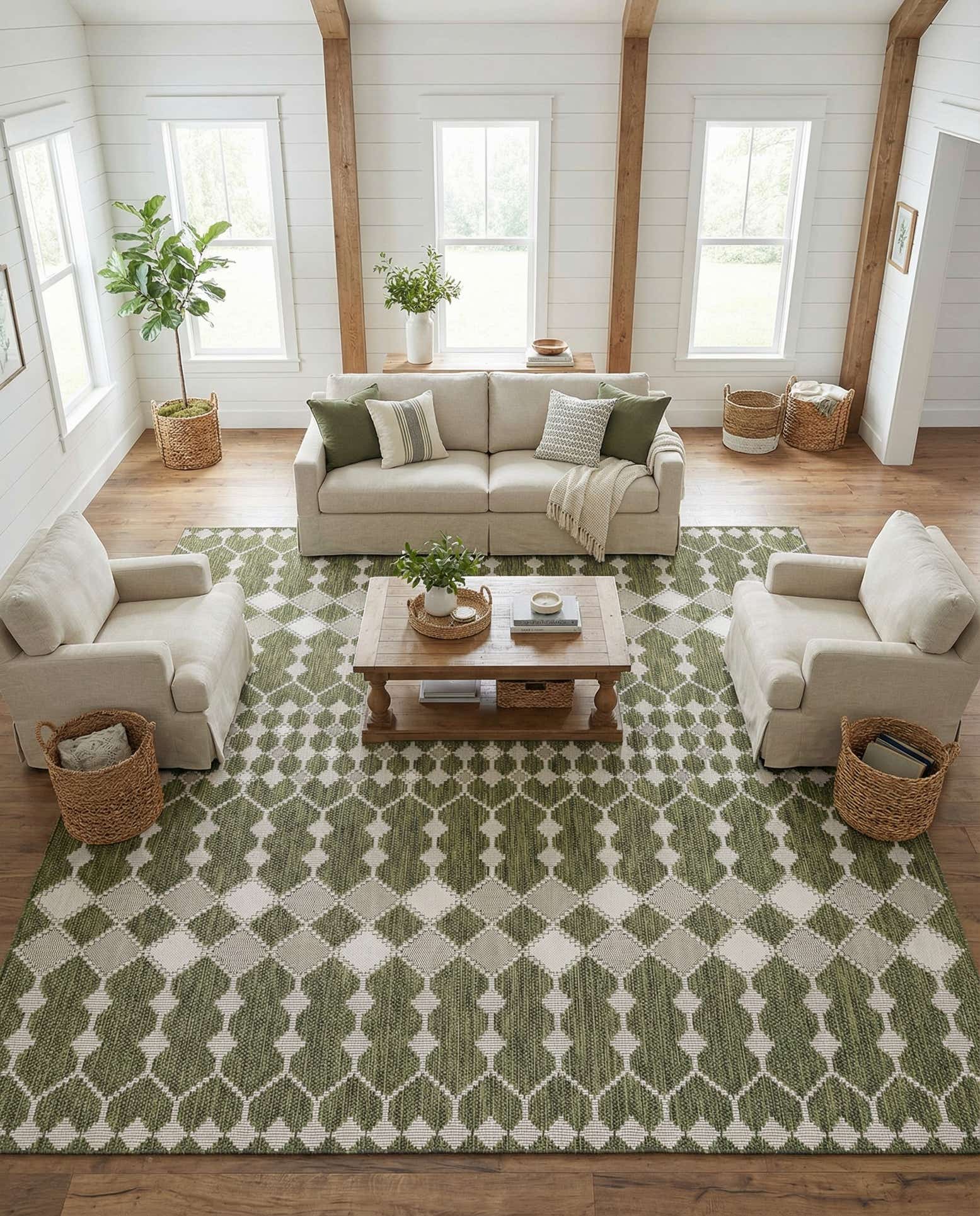 10' x 10' Easy-Clean Trellis Indoor / Outdoor Square Rug
