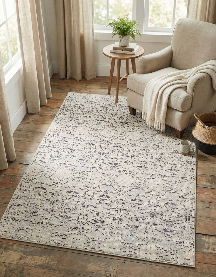 Detail image of 4' x 6' Amulet Rug