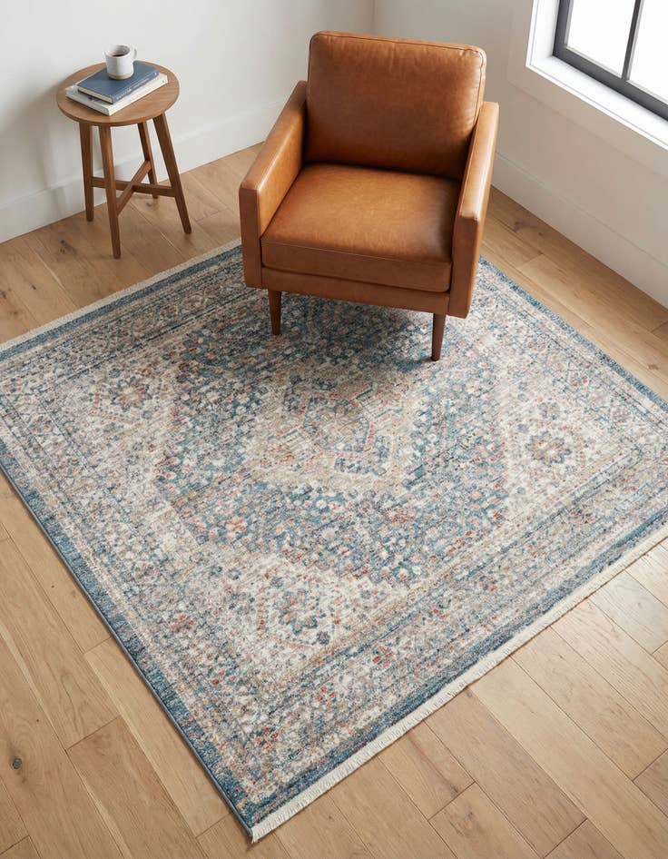 Detail image of 4' x 4' Noble Square Rug