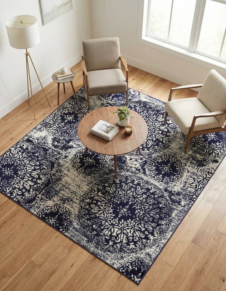 Detail image of 6' x 6' Monte Carlo Square Rug