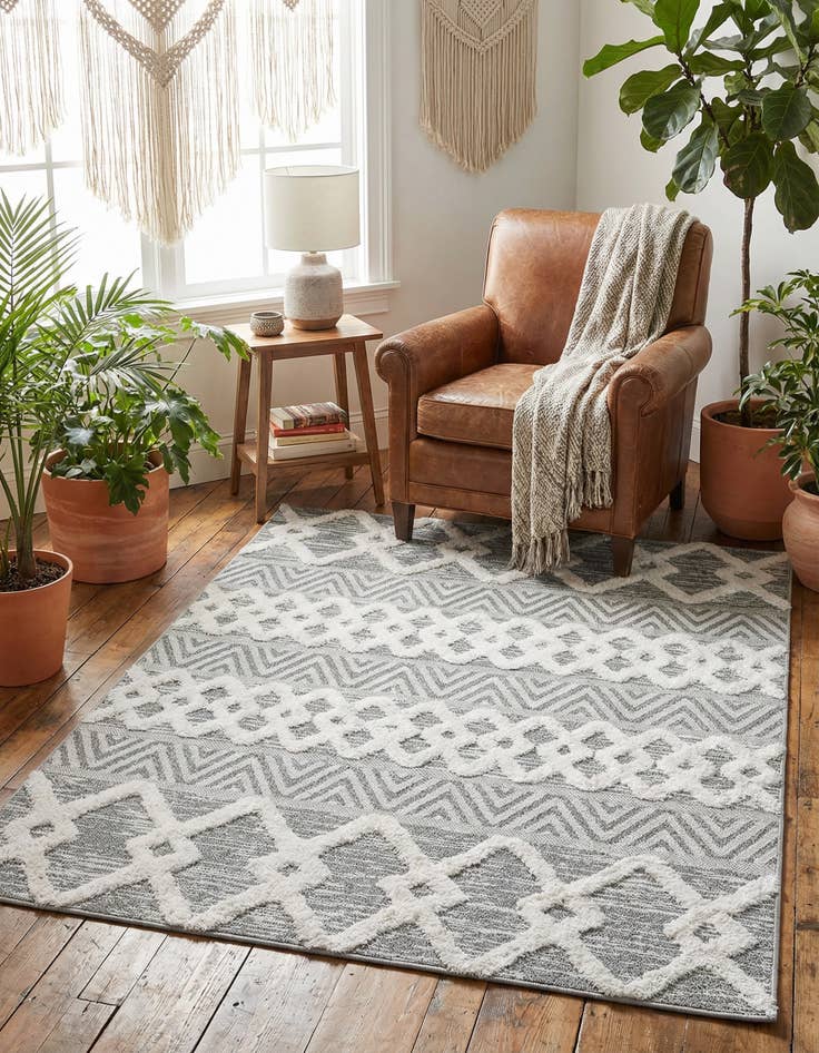 Detail image of 4' 5 x 6' Sabrina Soto Casa Valencia Rug