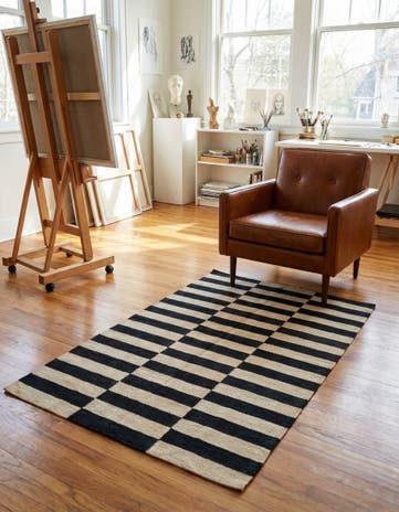 3' 3 x 4' 11 Hand Woven Kilim Modern Wool Rug