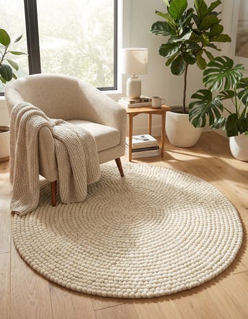 5' x 5' Felt Ball Wool Round Rug