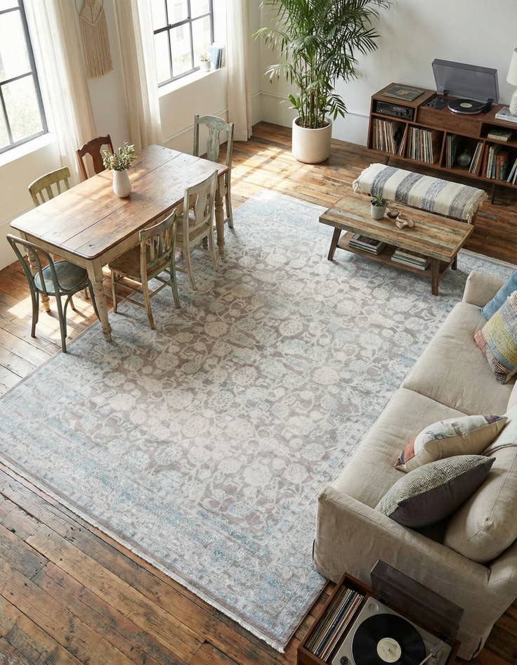 Detail image of 10' x 13' Modern Classical Rug