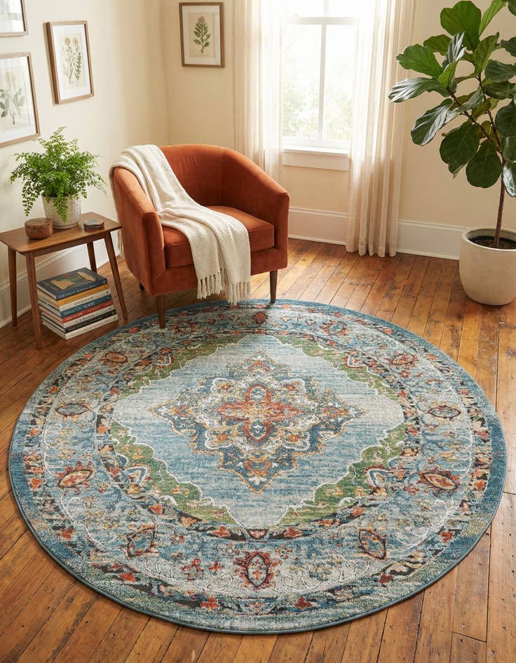 Detail image of 7' 10 x 7' 10 Isabella Round Rug