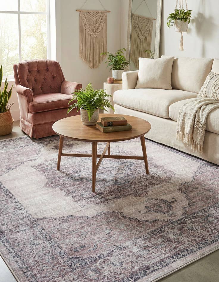 Detail image of 7' 10 x 7' 10 Washable Mangata Square Rug