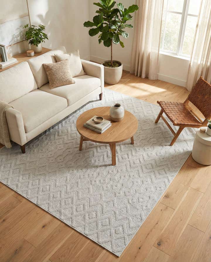7' 10 x 7' 10 Easy-Clean Trellis Textured Indoor / Outdoor Square Rug