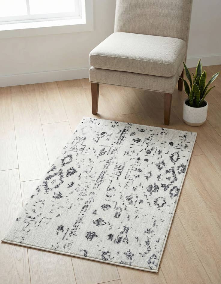 Detail image of 2' 2 x 3' Vega Rug